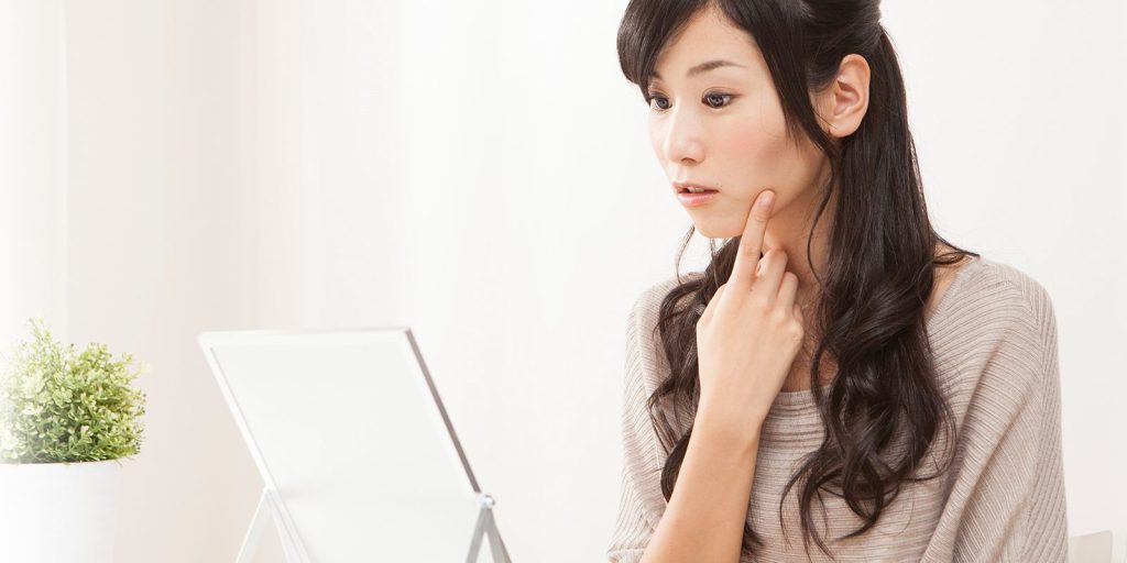 腫れが目立つ顔の脂肪吸引部位