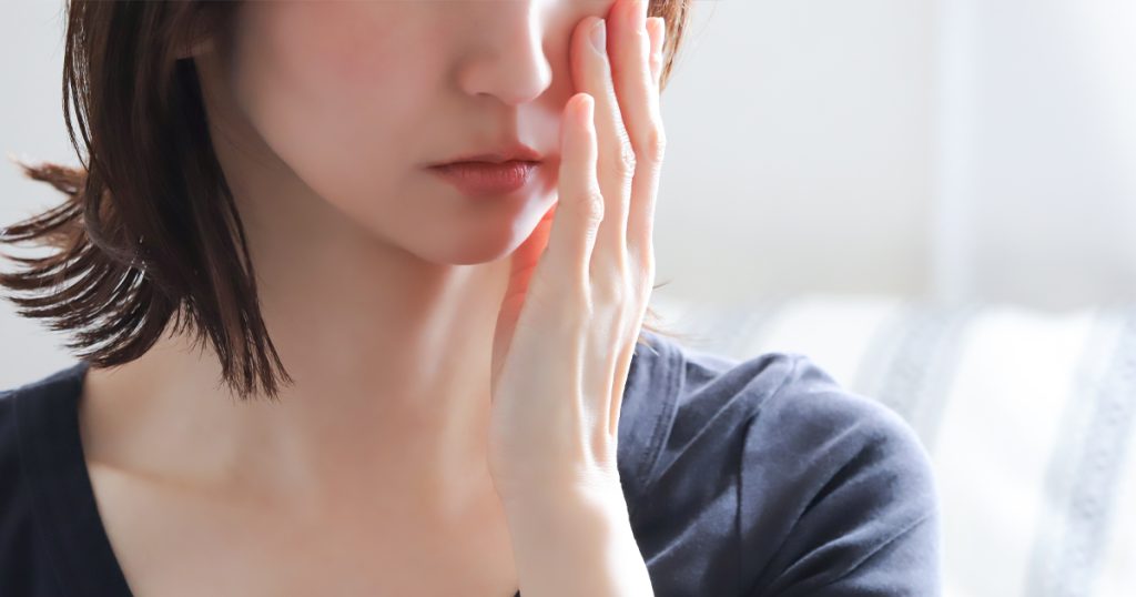 顔の脂肪吸引後のボコボコを解消する方法