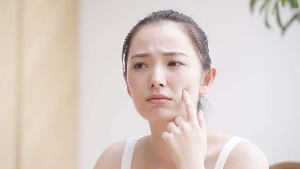四角い顔に見えてしまう4つの原因