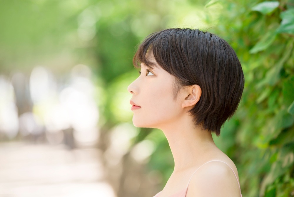 横顔を綺麗にする方法を身につけて理想のEラインを目指そう！