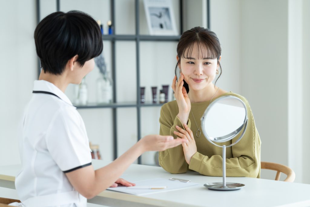 自分のエラ張りの原因は？セルフチェックの方法