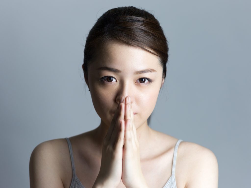 本気で顔を小さくしたいなら必読！顔が大きく見える5つの原因