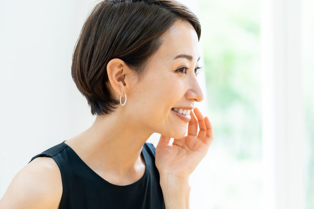 たるみが気になる方へ｜AクリニックのスペシャルHIFU(ハイフ)についてご相談ください