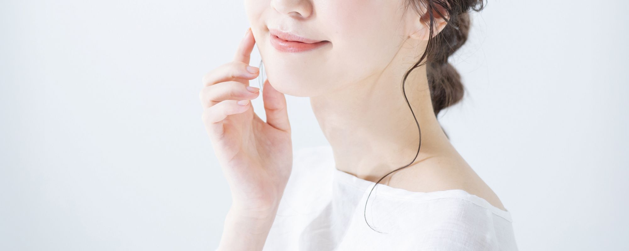 アゴへのヒアルロン酸注入 A Clinicは小顔 リフトアップ専門の美容整形クリニック