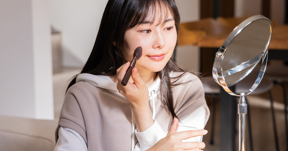 セルフケアで丸顔の輪郭を改善する方法
